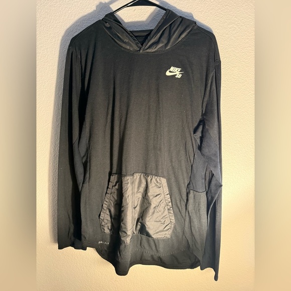Nike Other - Nike SB Black Pullover Drive Fit Hoodie Size Large